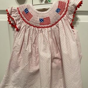 EUC Smocked Patriotic top with red matching shorts